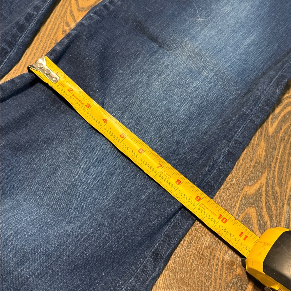 7 For All Mankind Dark Blue Flare Jeans - Picture 12 of 12